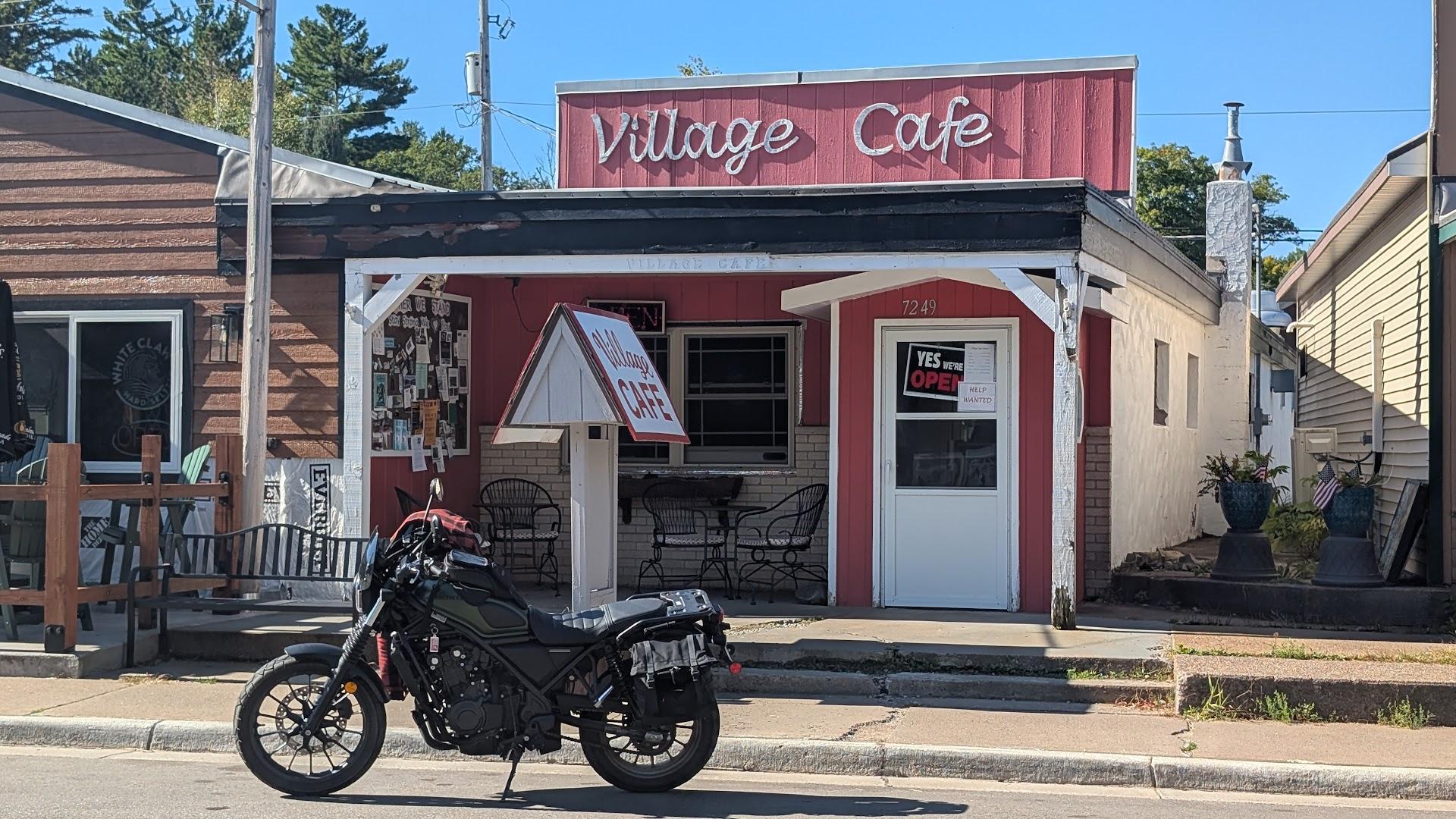 Lake Tomahawk Village Cafe & Pub